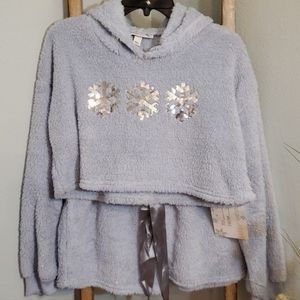 Planet Gold Women's Snowflake Short Set Pajama Set